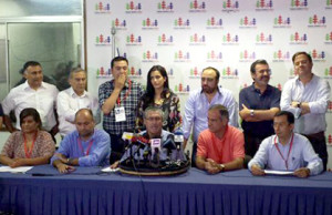 pizarroe-gana-conferenciaS-3